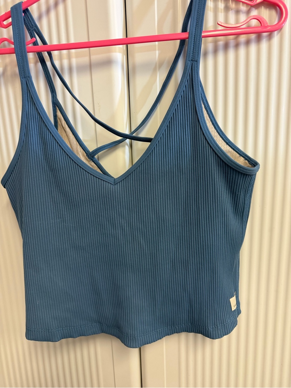 Vuori ribbed crop top